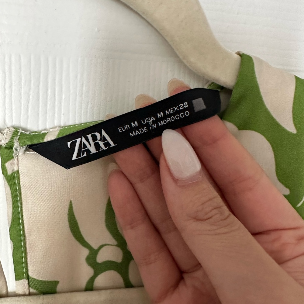 Zara Green and White Floral Dress - Picture 4 of 5